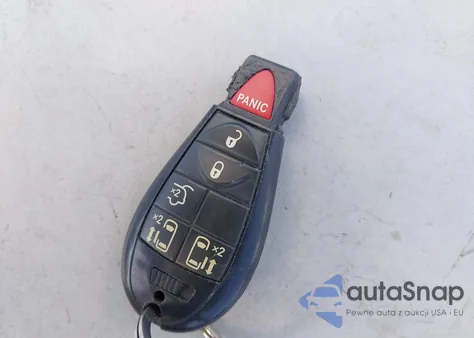 2014 Chrysler Town & Country Touring из США, поврежденный, VIN 2C4RC1BGXER443039